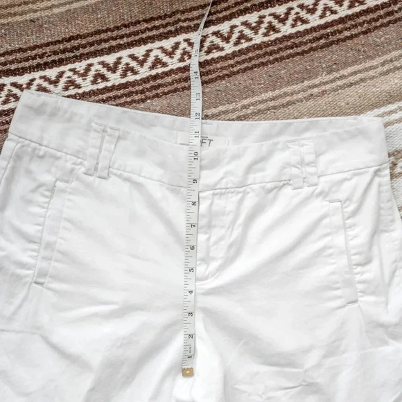 ANN TAYLOR LOFT SHORTS SZ 8 WHITE CHINO TWILL 5" INSEAM POCKETS 100% COTTON - Picture 6 of 7